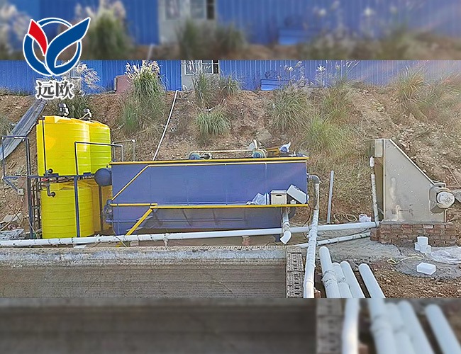 養(yǎng)豬污水預(yù)處理安裝調(diào)試現(xiàn)場(chǎng)