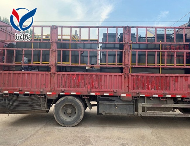 大型污水處理設(shè)備待發(fā)貨